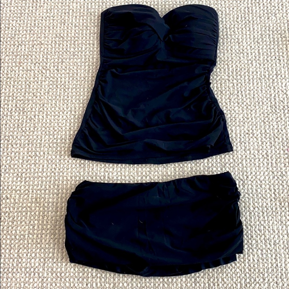 2 piece swim suit (s)